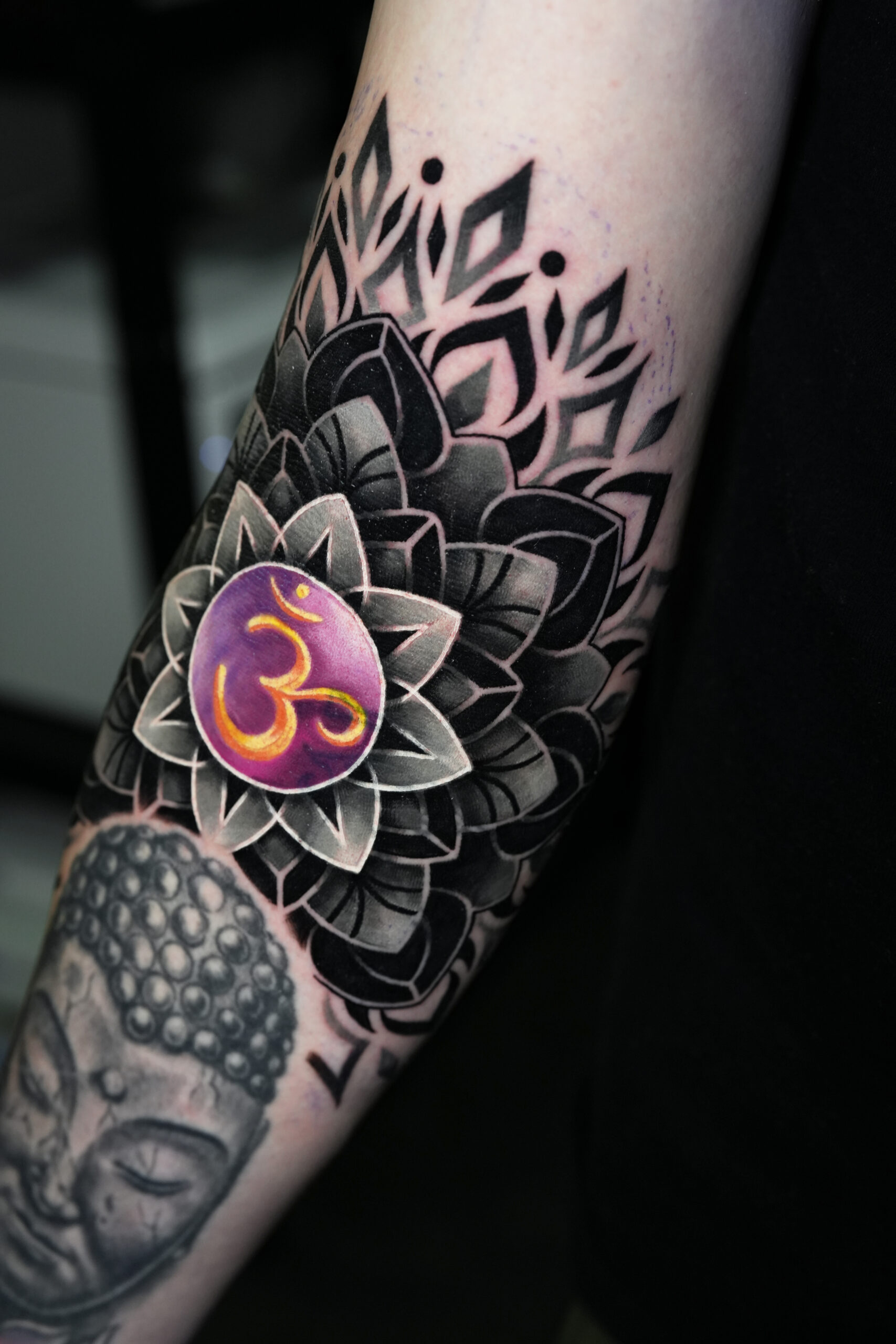 geometric tattoo designs - Hyper Inkers geometric tattoo designs