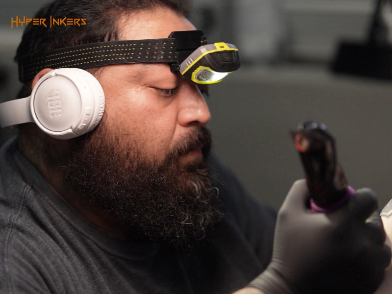tips for a less painful tattoo experience - Hyper Inkers tips for a less painful tattoo experience